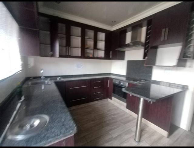 7 BEDROOM HOUSE FOR SALE IN SASOLBURG EXT 3